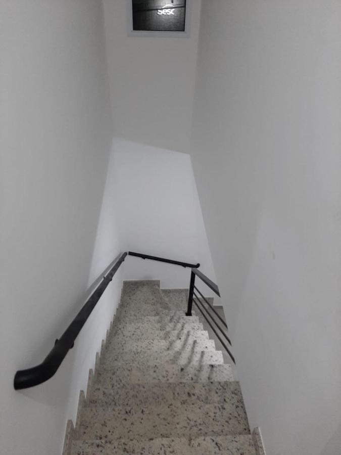 Sobrado Frente Ao Sesc, Wifi 300Mb, 2 Vagas Auto, Cozinha, Churrasqueira, Moderno E Reformado 베르치오가 외부 사진