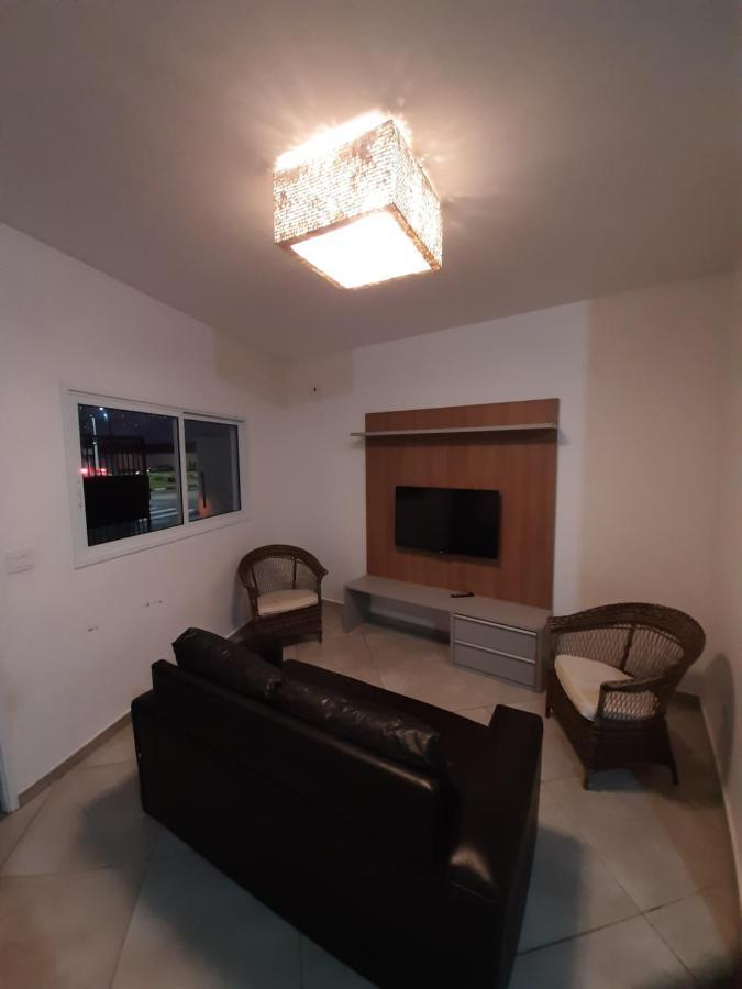 Sobrado Frente Ao Sesc, Wifi 300Mb, 2 Vagas Auto, Cozinha, Churrasqueira, Moderno E Reformado 베르치오가 외부 사진